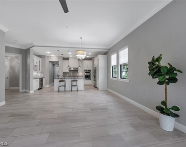 16374 Viansa Way - Photo Thumbnail 10