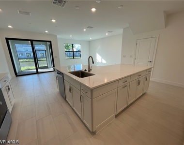 4101 Sonoma Oaks Circle - Photo Thumbnail 8