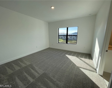 4101 Sonoma Oaks Circle - Photo Thumbnail 18