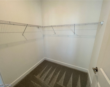 4101 Sonoma Oaks Circle - Photo Thumbnail 27