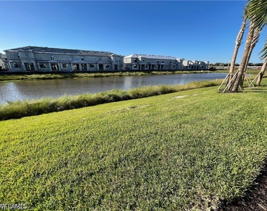 4101 Sonoma Oaks Circle - Photo Thumbnail 37
