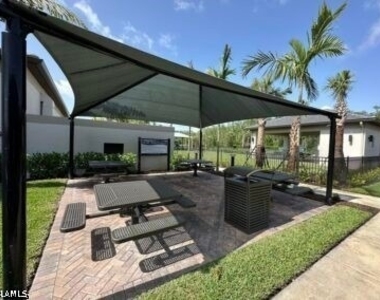 20202 Ainsley Street - Photo Thumbnail 28