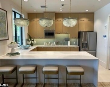 20202 Ainsley Street - Photo Thumbnail 38