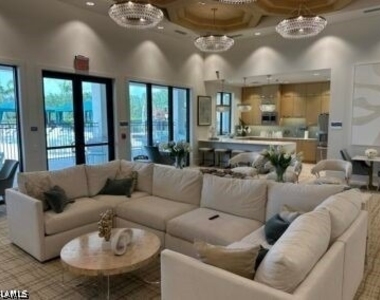 20202 Ainsley Street - Photo Thumbnail 37