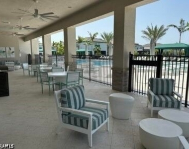 20202 Ainsley Street - Photo Thumbnail 36