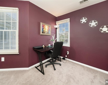 20 Pine Valley - Photo Thumbnail 18