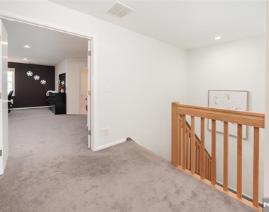 20 Pine Valley - Photo Thumbnail 26