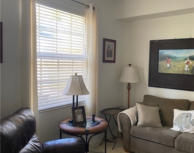3465 Laurel Greens Lane S - Photo Thumbnail 2