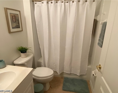 3465 Laurel Greens Lane S - Photo Thumbnail 8
