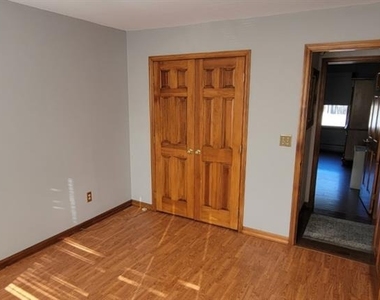 16 Zimmer - Photo Thumbnail 23