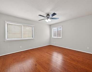 1114 Augusta Drive - Photo Thumbnail 21