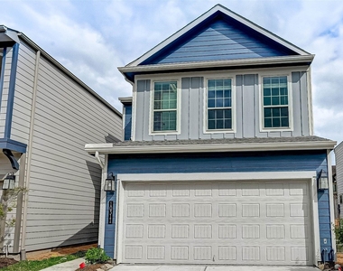 10311 Harmon Smith Drive - Photo Thumbnail 1