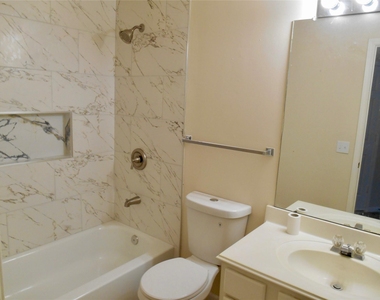 6203 Faulkner Ridge Drive - Photo Thumbnail 16