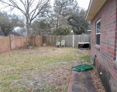 6203 Faulkner Ridge Drive - Photo Thumbnail 19