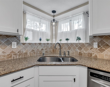 22502 Fields Lane - Photo Thumbnail 14