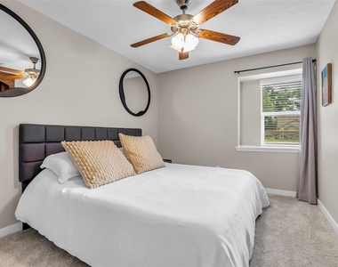 22502 Fields Lane - Photo Thumbnail 19