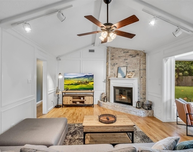 22502 Fields Lane - Photo Thumbnail 2