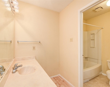 6103 Ludington Drive - Photo Thumbnail 15
