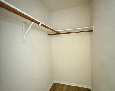 14802 Fir Knoll Way - Photo Thumbnail 18