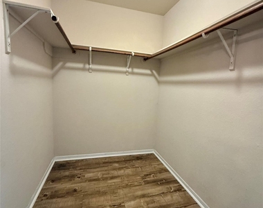 14802 Fir Knoll Way - Photo Thumbnail 15