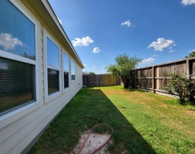 14802 Fir Knoll Way - Photo Thumbnail 23