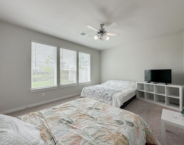 33023 School Hill Rd - Photo Thumbnail 28