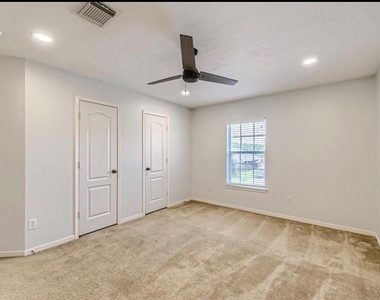 18919 Squirrel Oaks Drive - Photo Thumbnail 29