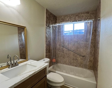 5023 Ridgestone Street - Photo Thumbnail 17