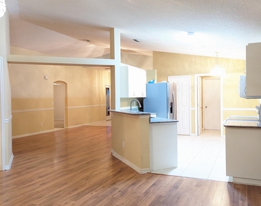2097 Deercroft Drive - Photo Thumbnail 9