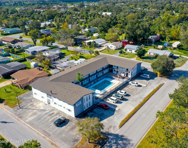 115 W Seminole Avenue - Photo Thumbnail 14