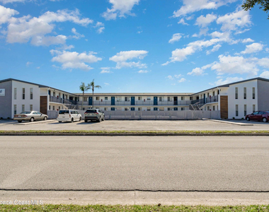 115 W Seminole Avenue - Photo Thumbnail 13