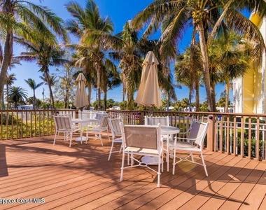 1801 Island Club Drive - Photo Thumbnail 10