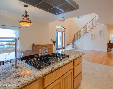 1613 N Indian River Drive - Photo Thumbnail 23