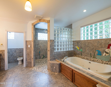 1613 N Indian River Drive - Photo Thumbnail 40