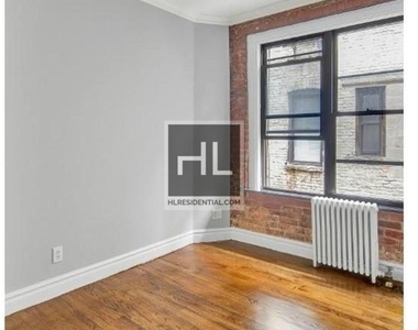 E 13th St. - Photo Thumbnail 1
