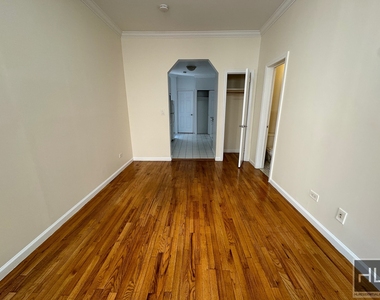 East 38th Street - Photo Thumbnail 1