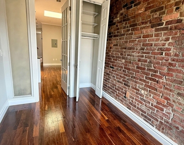 Ridge Street - Photo Thumbnail 2