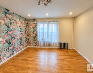 43 Avenue - Photo Thumbnail 2