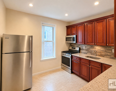 43 Avenue - Photo Thumbnail 9