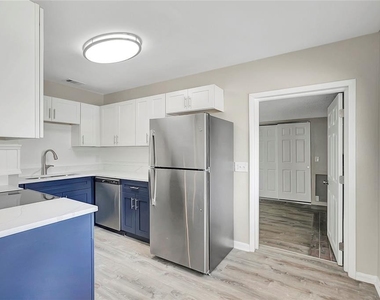 7015 Filbert Lane - Photo Thumbnail 5