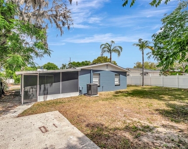 7015 Filbert Lane - Photo Thumbnail 32
