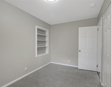 7015 Filbert Lane - Photo Thumbnail 18