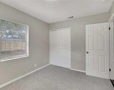 7015 Filbert Lane - Photo Thumbnail 25