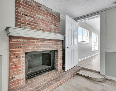 7015 Filbert Lane - Photo Thumbnail 14