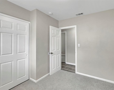 7015 Filbert Lane - Photo Thumbnail 20