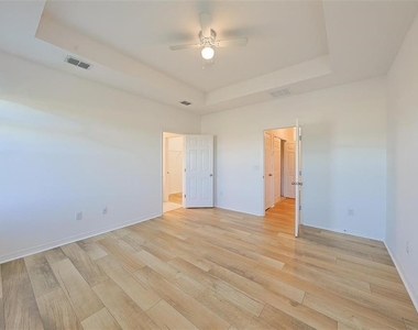 6222 Camino Drive - Photo Thumbnail 18