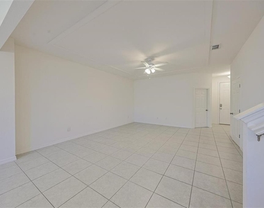 6222 Camino Drive - Photo Thumbnail 12