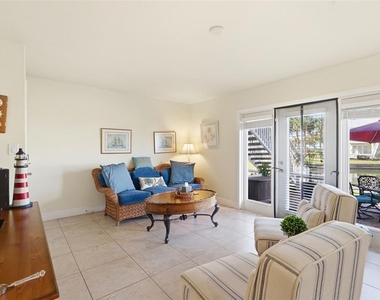 5191 Salmon Drive Se - Photo Thumbnail 1