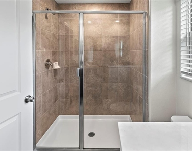 15504 Florence Hollow Place - Photo Thumbnail 34