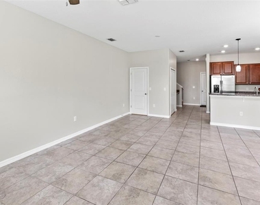 15504 Florence Hollow Place - Photo Thumbnail 14